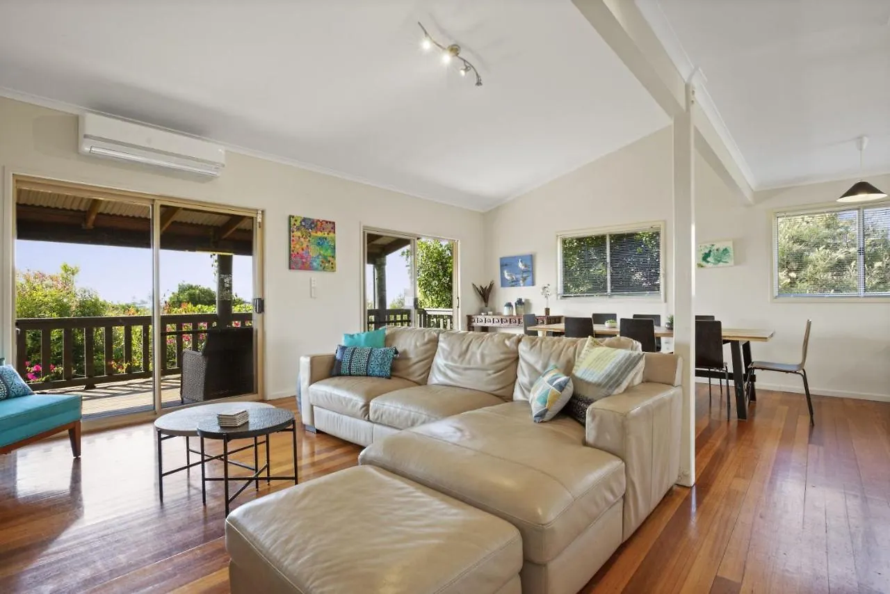 37 On Gouldian Court Peregian Beach Holiday home